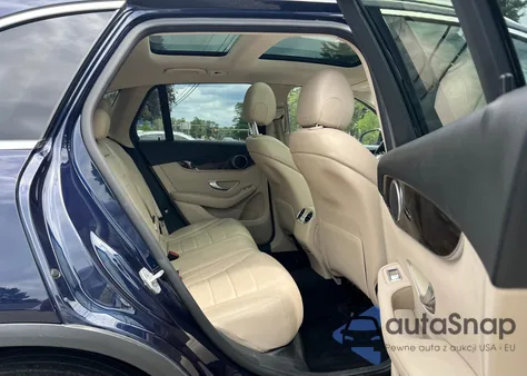 2016 Mercedes-Benz Glc 300 из США, поврежденный, VIN WDC0G4JB2GF031335